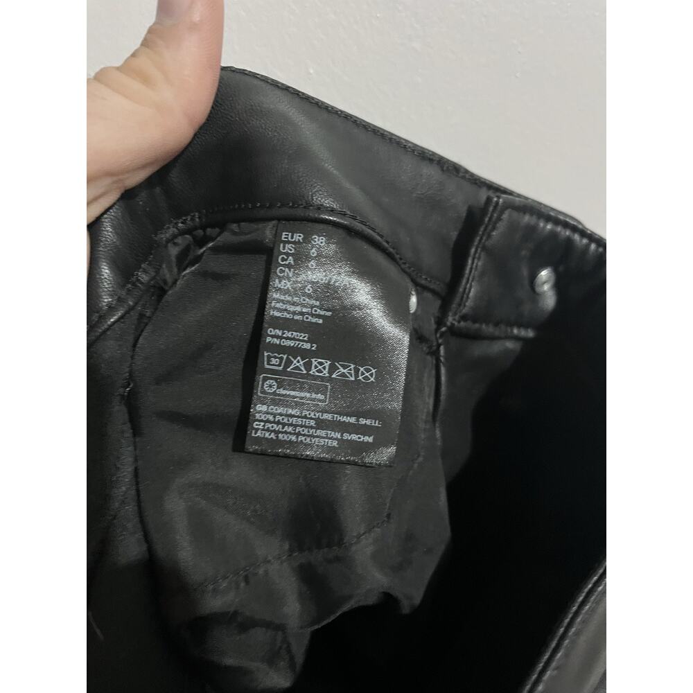 H&M Pants Womens 6 Black Faux Leather Jegging Skinny Lined Zip Pockets - Picture 6 of 6